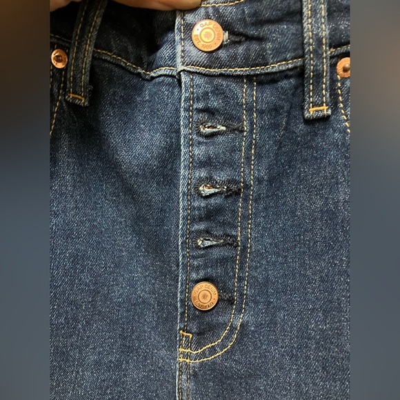 NEW GAP Women's Blue High rise stride ankle Jeans - Picture 2 of 6